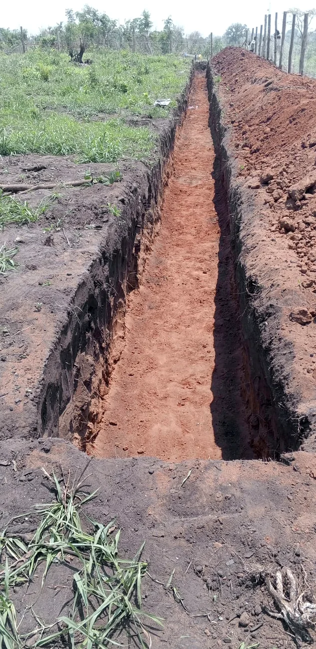 Infrastructure trench excavation